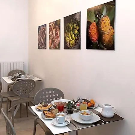 Taranta Oda ve Kahvaltı Lecce