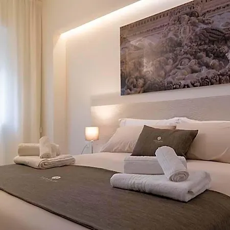 Taranta Oda ve Kahvaltı Lecce